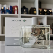 اگه برای روزمره دنبال یه عطر فرش هستی این عطر رو بهت پیشنهاد میکنم
